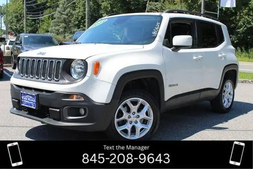2016 Jeep Renegade Latitude 4WD photo