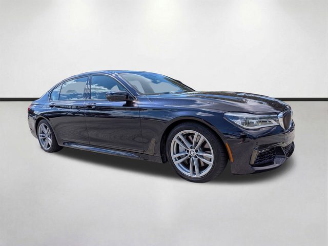 2017 BMW 7 Series 750i xDrive AWD photo
