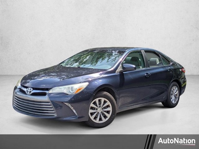2017 Toyota Camry LE FWD photo