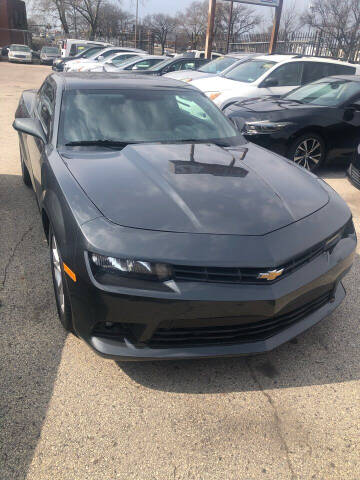2015 Chevrolet Camaro LT RWD photo
