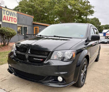 2017 Dodge Grand Caravan GT FWD photo