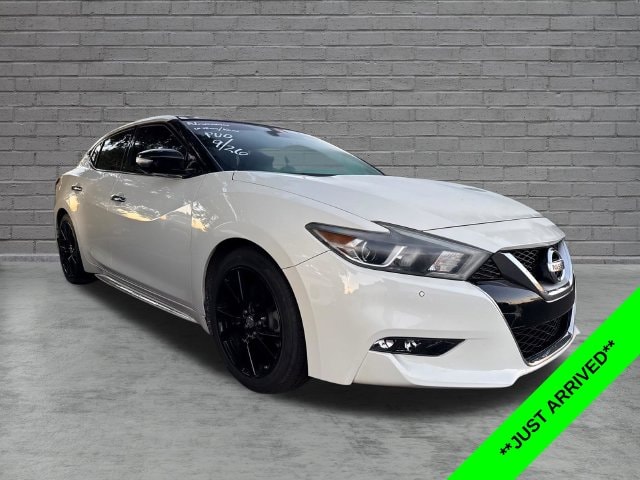 2017 Nissan Maxima Platinum FWD photo