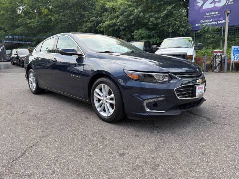 2017 Chevrolet Malibu LT FWD photo