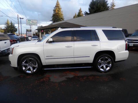 2017 GMC Yukon Denali 4WD photo