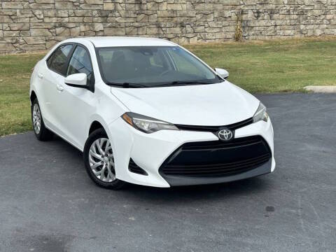 2017 Toyota Corolla LE FWD photo