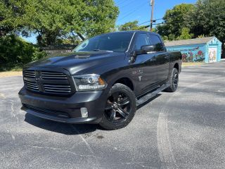 2017 Ram 1500 Sport 4WD photo