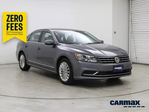 2017 Volkswagen Passat 1.8T SE FWD photo
