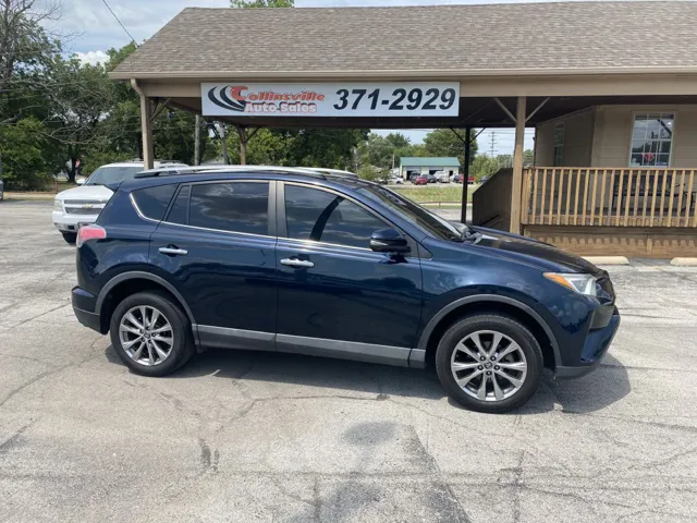 2017 Toyota RAV4 Limited FWD photo
