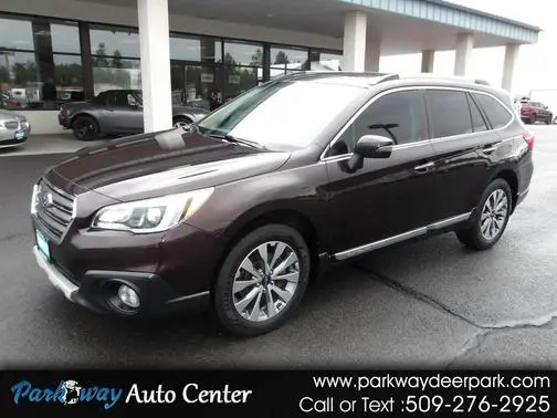 2017 Subaru Outback Touring AWD photo