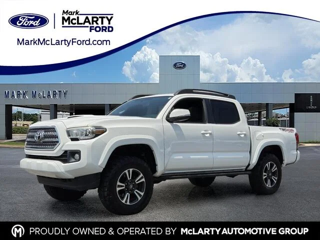2017 Toyota Tacoma TRD Sport 4WD photo