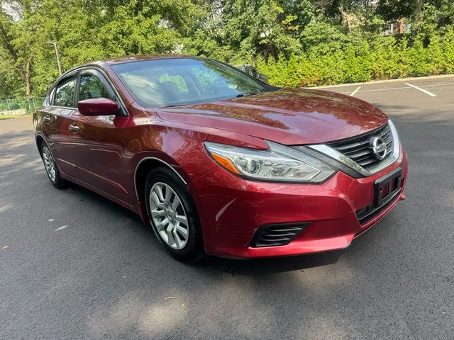 2016 Nissan Altima 2.5 S FWD photo