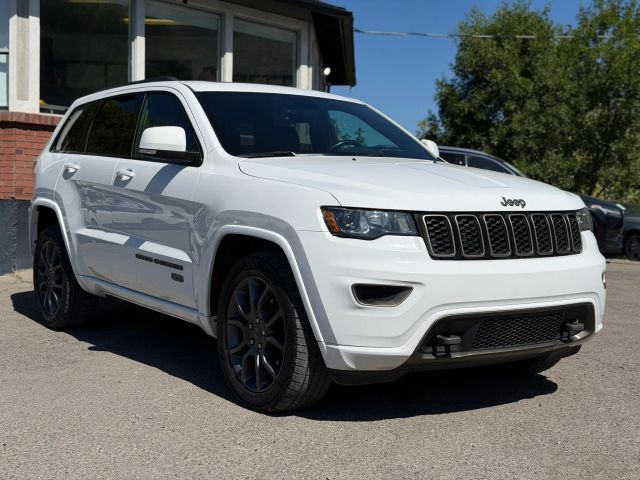 2017 Jeep Grand Cherokee Limited 75th Anniversary Edition 4WD photo