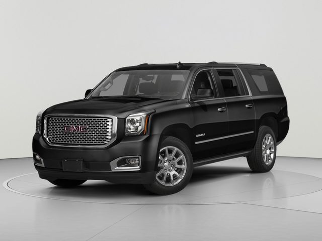2017 GMC Yukon XL Denali 4WD photo
