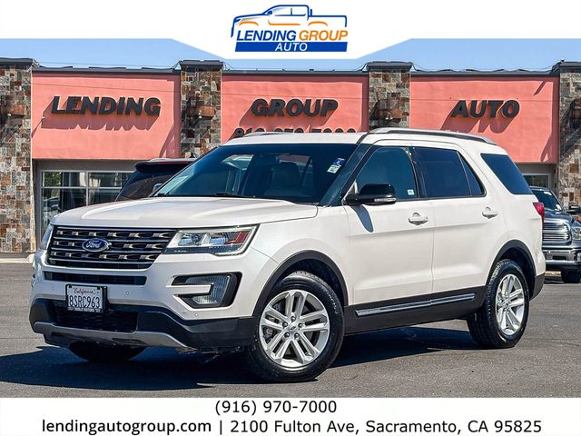 2017 Ford Explorer XLT FWD photo