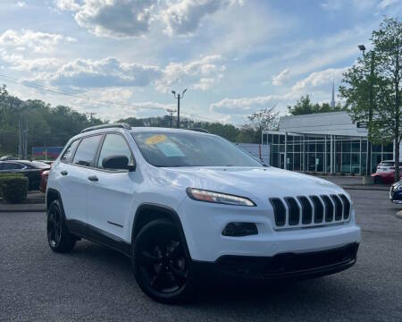2017 Jeep Cherokee Altitude FWD photo