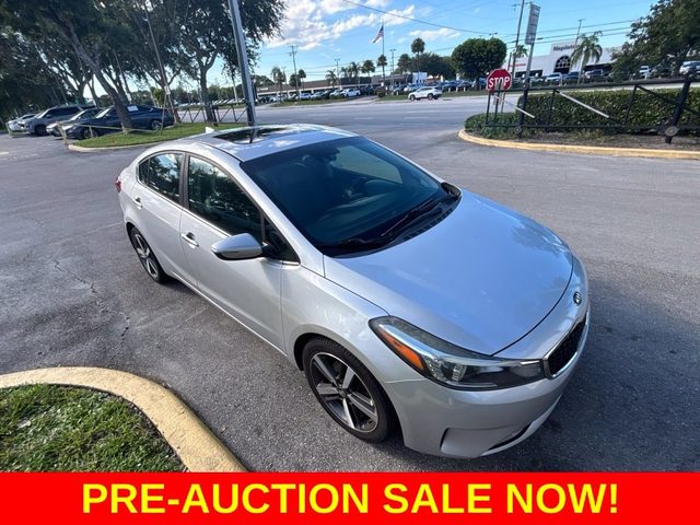 2017 Kia Forte EX FWD photo