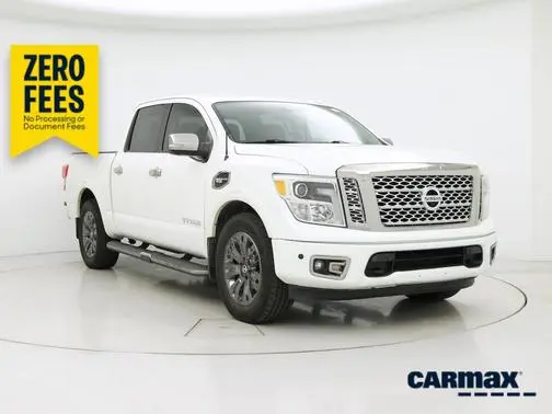 2017 Nissan Titan Platinum Reserve RWD photo