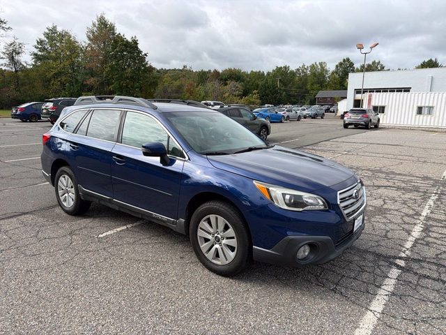 2017 Subaru Outback Premium AWD photo