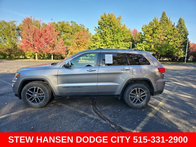 2017 Jeep Grand Cherokee Limited 4WD photo