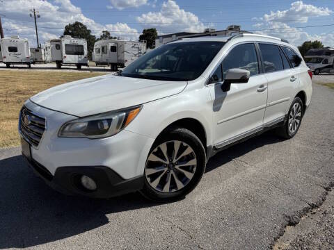 2017 Subaru Outback Touring AWD photo