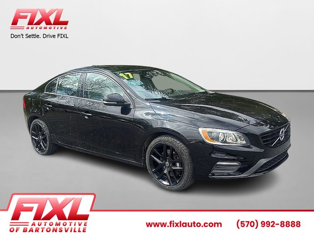 2017 Volvo S60 Dynamic AWD photo
