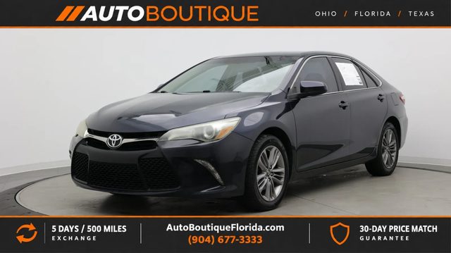 2017 Toyota Camry SE FWD photo