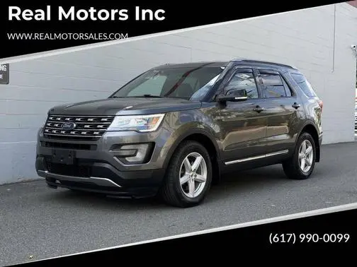2017 Ford Explorer XLT 4WD photo