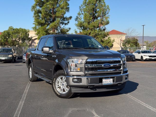 2017 Ford F-150 LARIAT 4WD photo