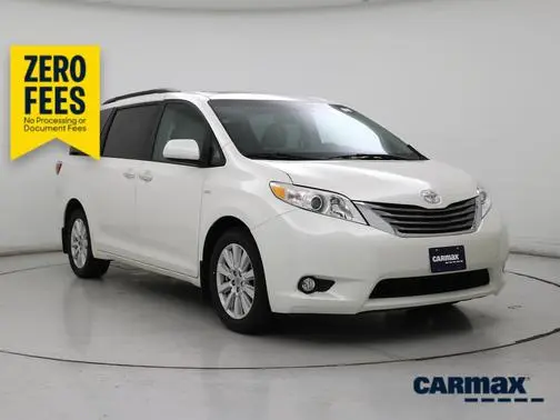2017 Toyota Sienna XLE AWD photo