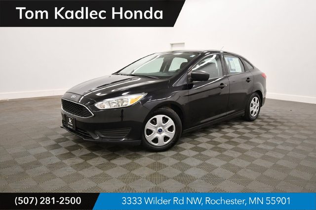 2016 Ford Focus S FWD photo