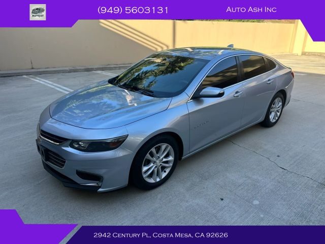 2017 Chevrolet Malibu LT FWD photo