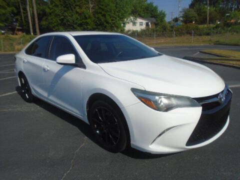 2017 Toyota Camry SE FWD photo