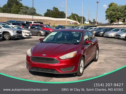 2015 Ford Focus SE FWD photo