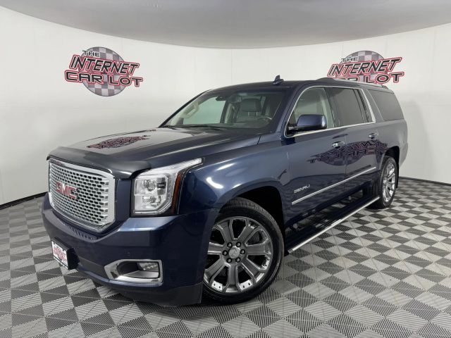2017 GMC Yukon XL Denali 4WD photo