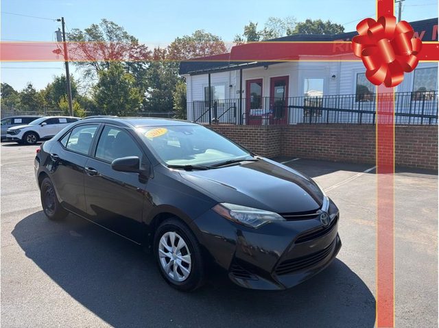 2017 Toyota Corolla L FWD photo