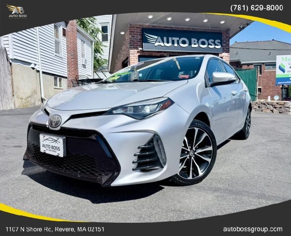 2017 Toyota Corolla SE FWD photo