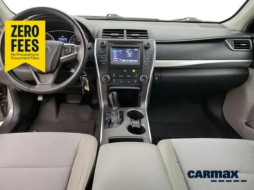 2017 Toyota Camry SE FWD photo