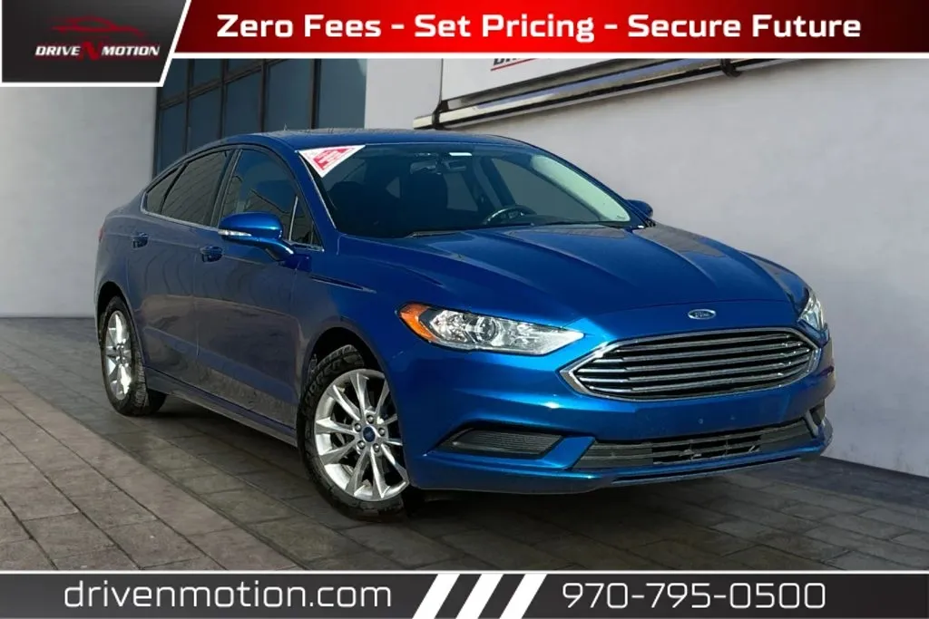 2017 Ford Fusion SE FWD photo
