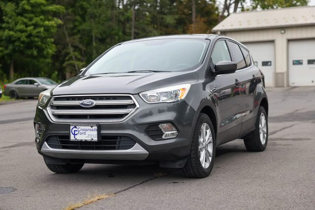 2017 Ford Escape SE 4WD photo