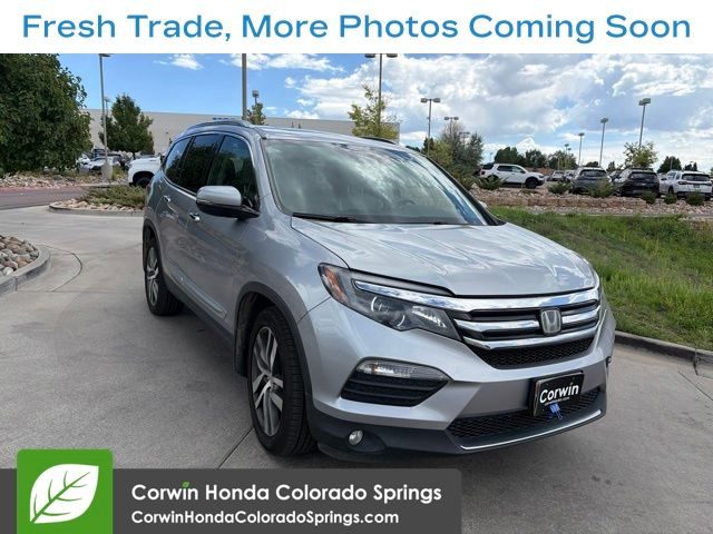 2016 Honda Pilot Elite AWD photo