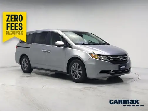 2016 Honda Odyssey SE FWD photo