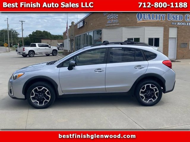 2017 Subaru Crosstrek Limited AWD photo