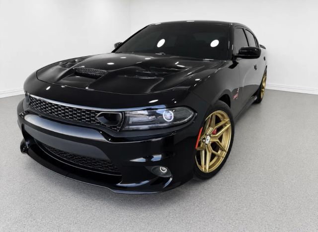 2016 Dodge Charger R/T Scat Pack RWD photo