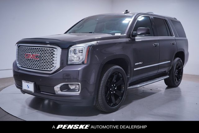 2017 GMC Yukon Denali RWD photo