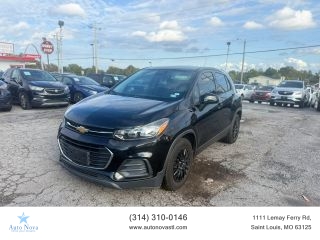 2017 Chevrolet Trax LS FWD photo