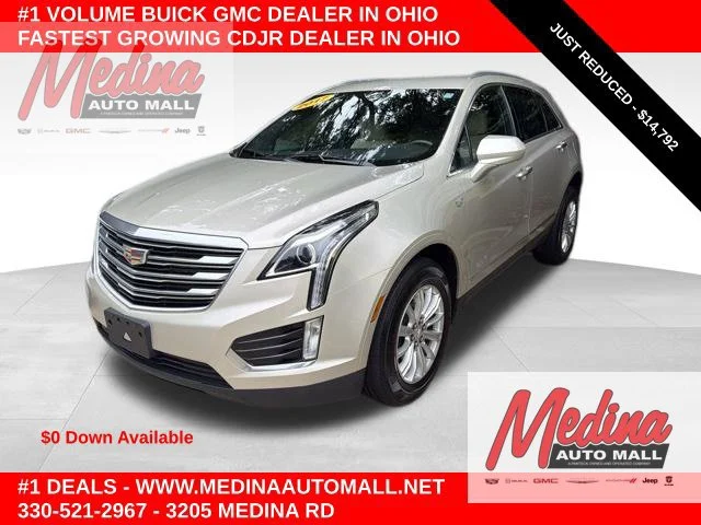 2017 Cadillac XT5 FWD FWD photo