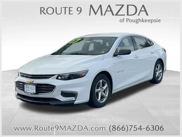 2017 Chevrolet Malibu LS FWD photo