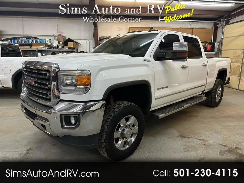 2016 GMC Sierra 2500HD SLT 4WD photo