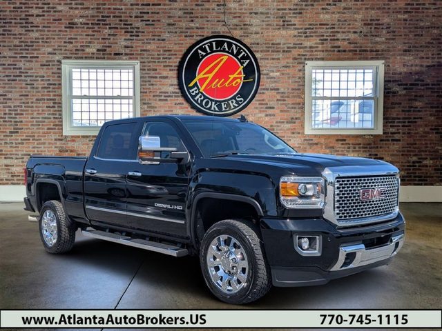 2016 GMC Sierra 2500HD Denali 4WD photo