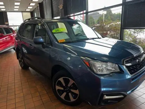 2017 Subaru Forester Premium AWD photo